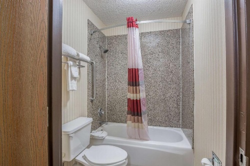 Red Roof Inn & Suites Little Rock image 32